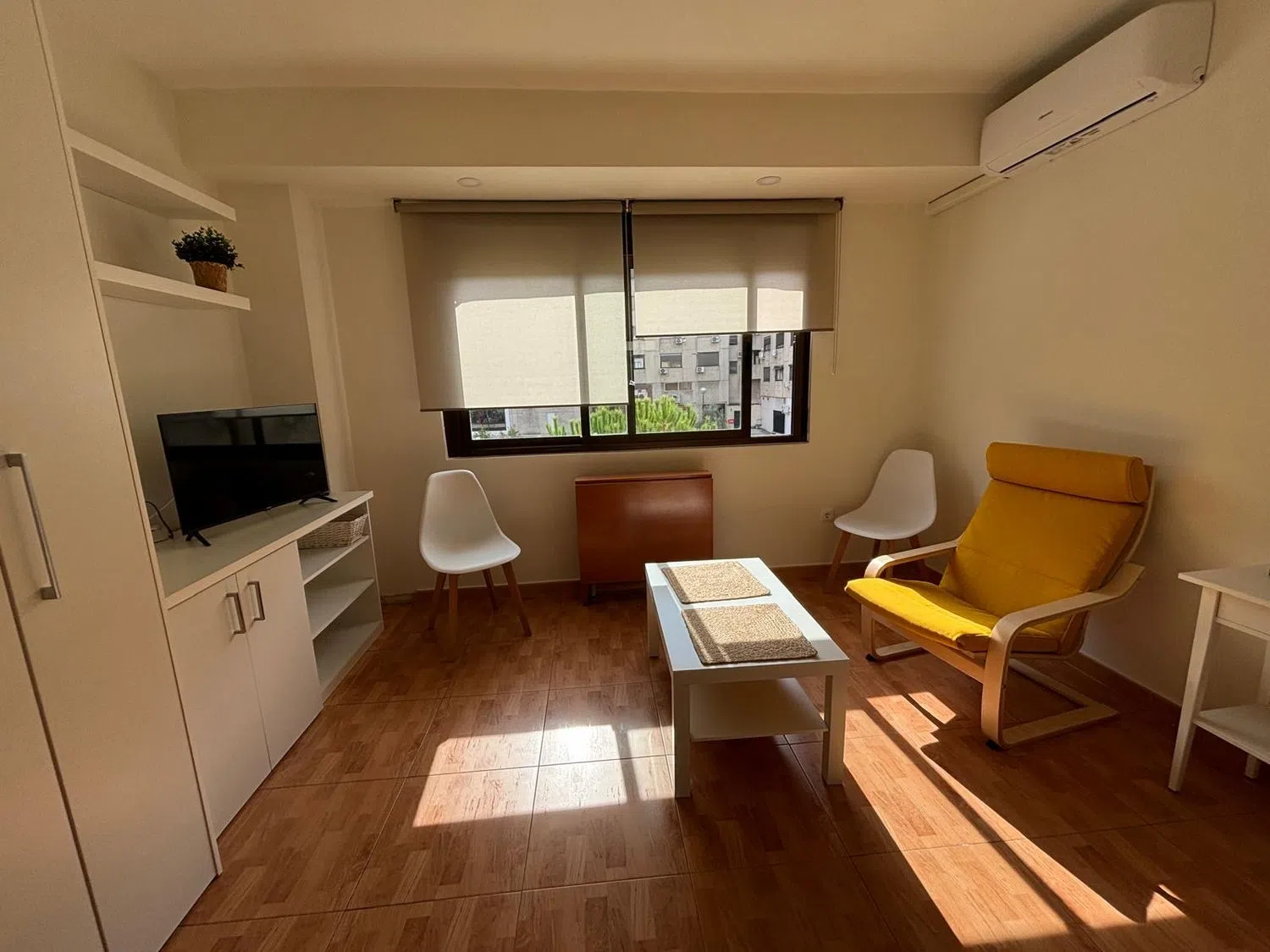 Estudio en calle del Conde de Serrallo, 1 - Foto 1