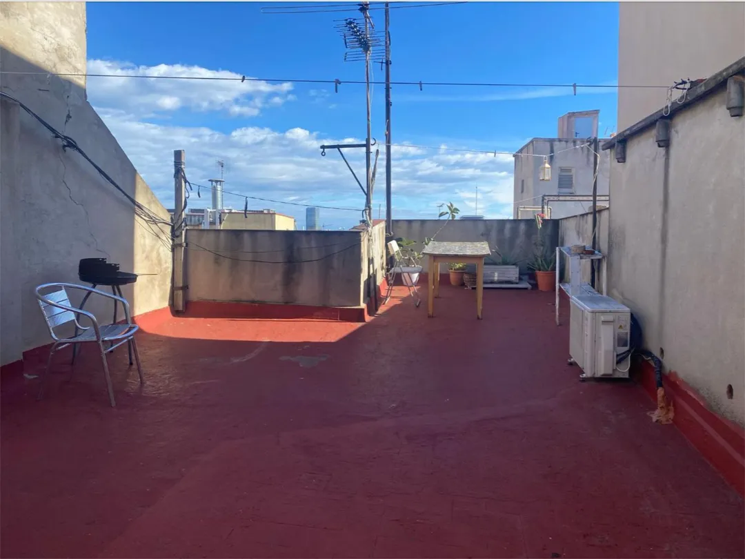 Piso en  Carrer de Sant Pere Mitjà 57 - Foto 2