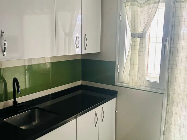Piso en Enrique Sánchez de León, 1, Ctra de Sevilla - Ronda sur, Ctra de Sevilla - Ronda sur - Foto 6