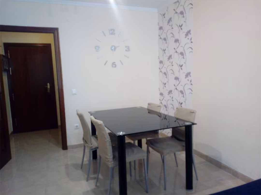 Piso en  Calle Rafael Cansinos Assens 9