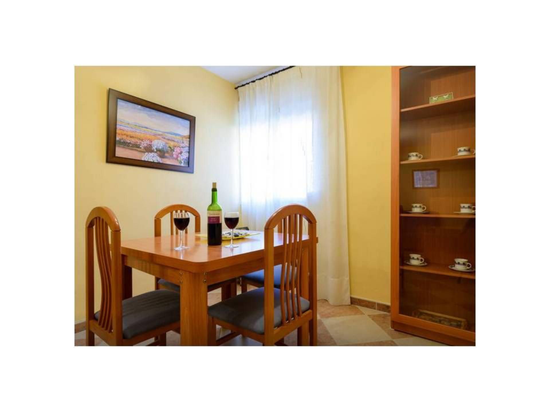 Piso en  Calle Puerta los Guzmanes 3 - Foto 13