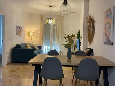Apartamento en calle Calle Condes de Crespo Rascón 1 - Foto 5