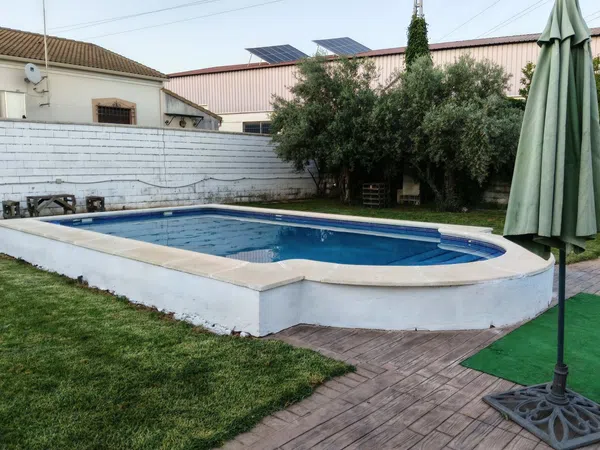 Casa o chalet independiente en Avenida las Quemadas, 10 - Foto 1