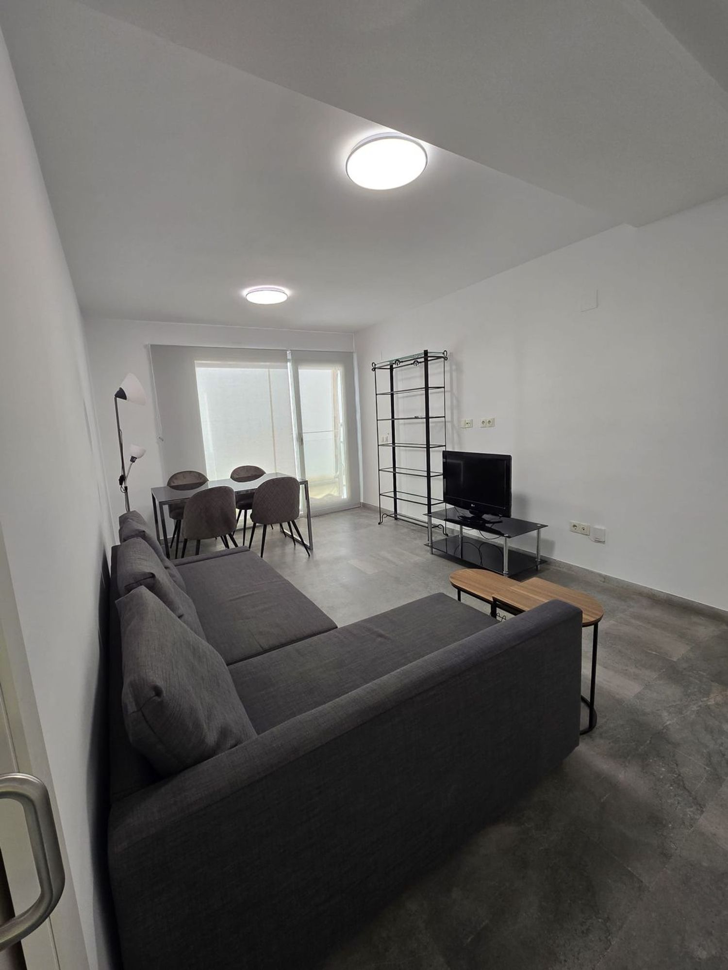 Piso en avenida Juan XXIII, 44 -3-10 - Foto 4