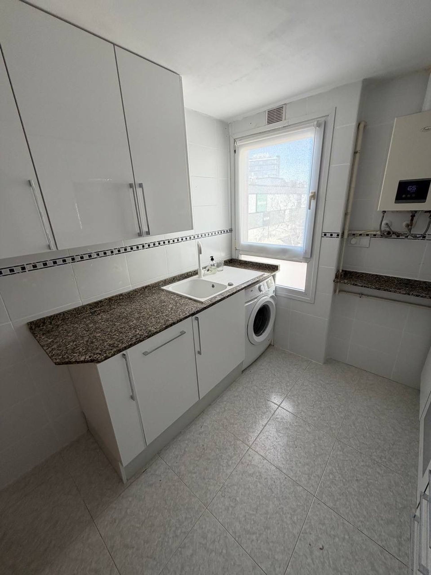 Piso en Calle de Santa Genoveva Torres, 26, Sant Llorenç, València - Foto 8