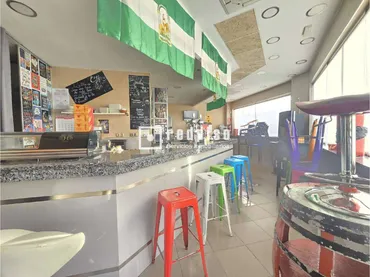 Local comercial en Torrejón de Ardoz - Foto 1