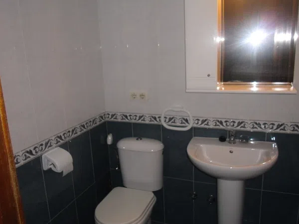 Piso en calle Cueva de la Pileta, 2 - Foto 8