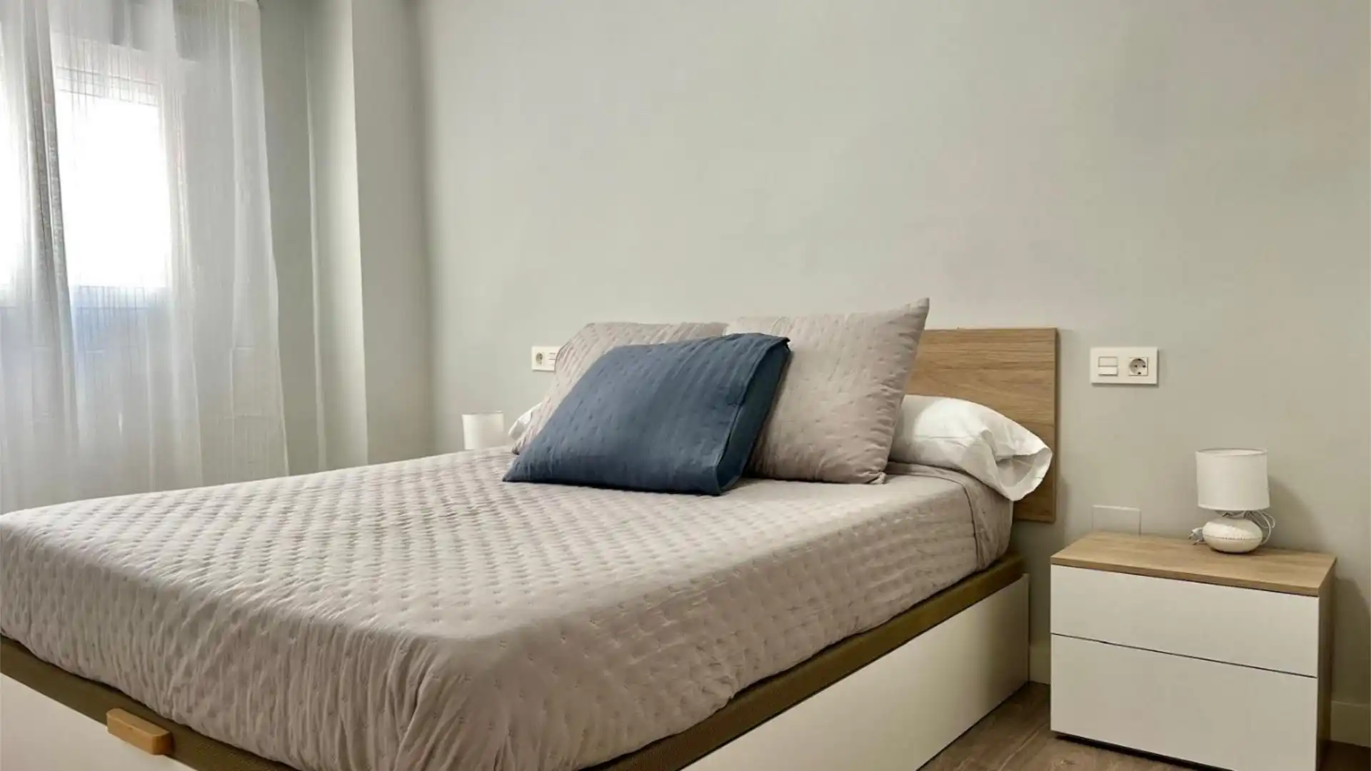 Piso en  Carrer de Roger de Flor 43 - Foto 4