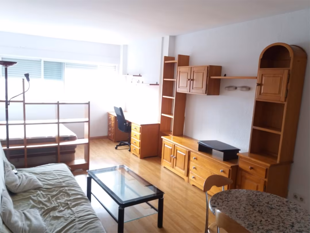 Estudio en  Plaza Ciudad de Viena 6 - Foto 1