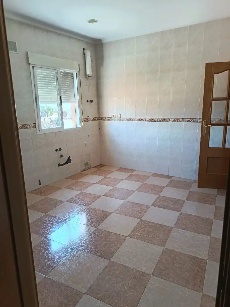 Casa adosada en  Calle Jazmín 11 - Foto 7