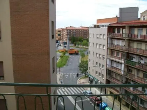 Piso en avenida de Portugal, 193