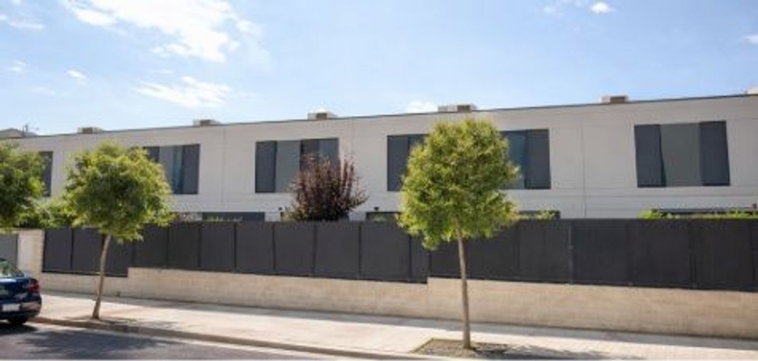 Casa independiente en calle Valle del Jerte, 18 - Foto 1