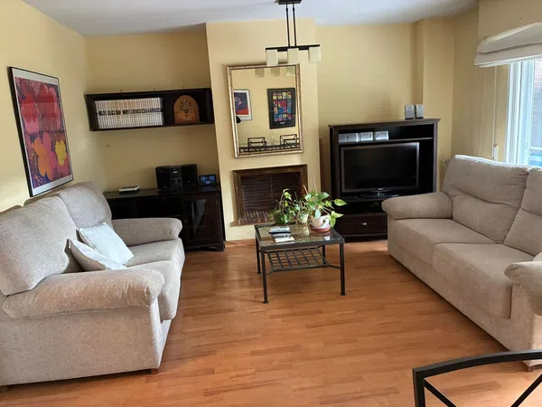 Chalet pareado en Villalba Pueblo - Foto 2