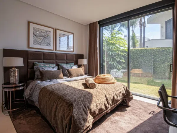 Casa independiente en Barrio La Carolina-Guadalpín - Foto 13