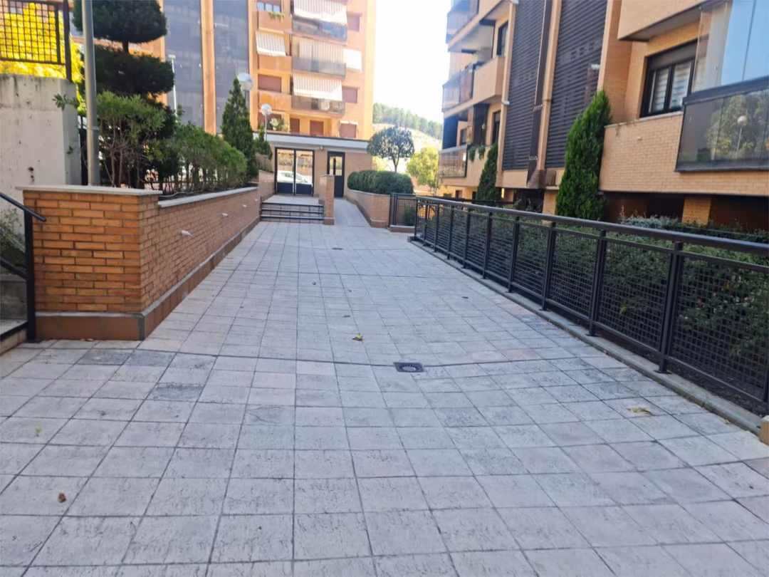 Piso en  Calle Ana Mariscal 1 - Foto 3