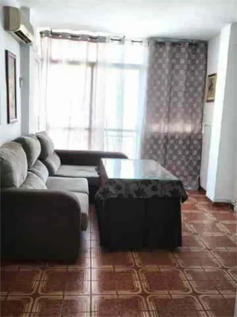 Piso en Ciudad Jardín - Foto 2