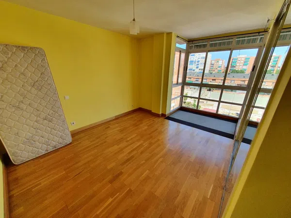 Piso en calle de Leganés, 44