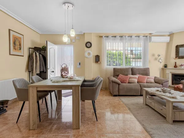 Casa o chalet independiente en Calle Meridiano, 46, Aguas Nuevas - Foto 8