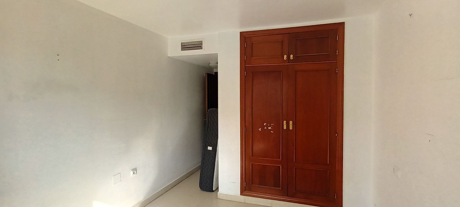 Piso en Calle Escritora Josefina Aldecoa, 3, El Consul - El Romeral - Foto 35