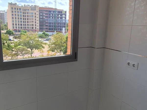Piso en Calle Río Tus, 11, Zona Juan de Borbón - Foto 3