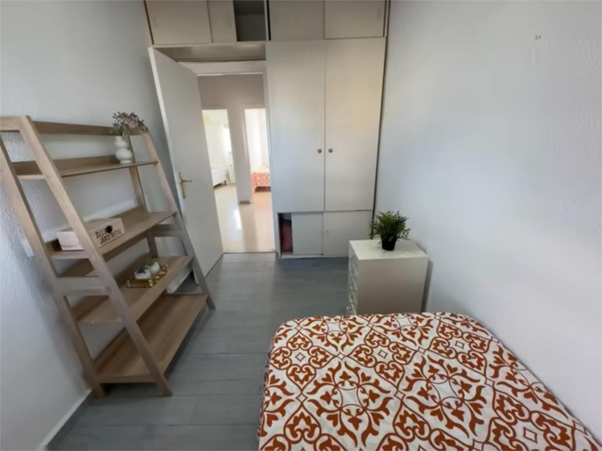 Piso en  Calle Pintor Luis Garay 1 - Foto 12