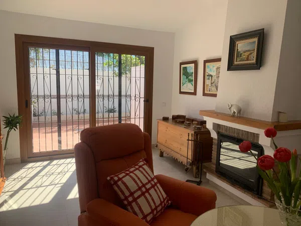 Chalet pareado en Avenida Nueva Almería, 18 - Foto 4