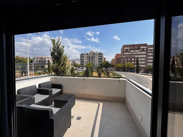 Piso en Avenida de Pampaneira, 4, Rosaleda - Juventud - Foto 6