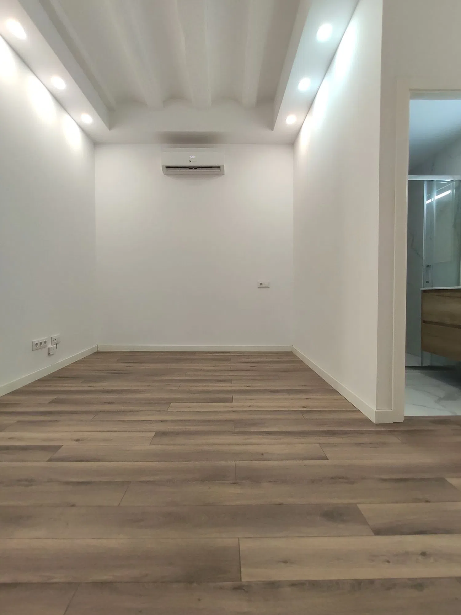 Piso en Barrio El Camp de l'Arpa del Clot - Foto 12