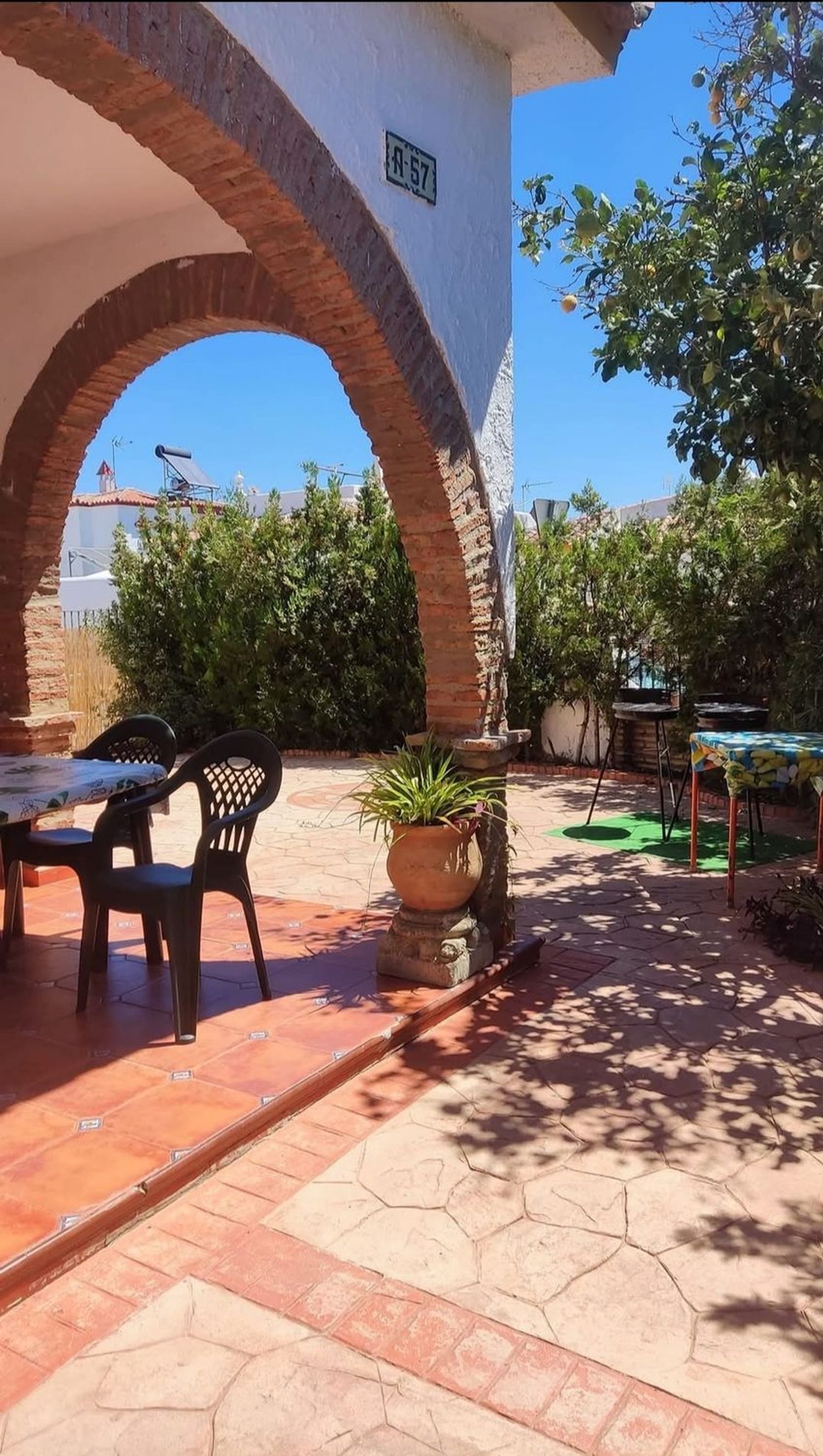 Casa o chalet independiente en Sector k, 57, Zona Caño Guerrero - Foto 2