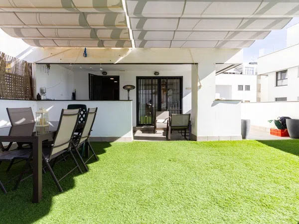 Piso en calle Málaga Virgen, 4 - Foto 1