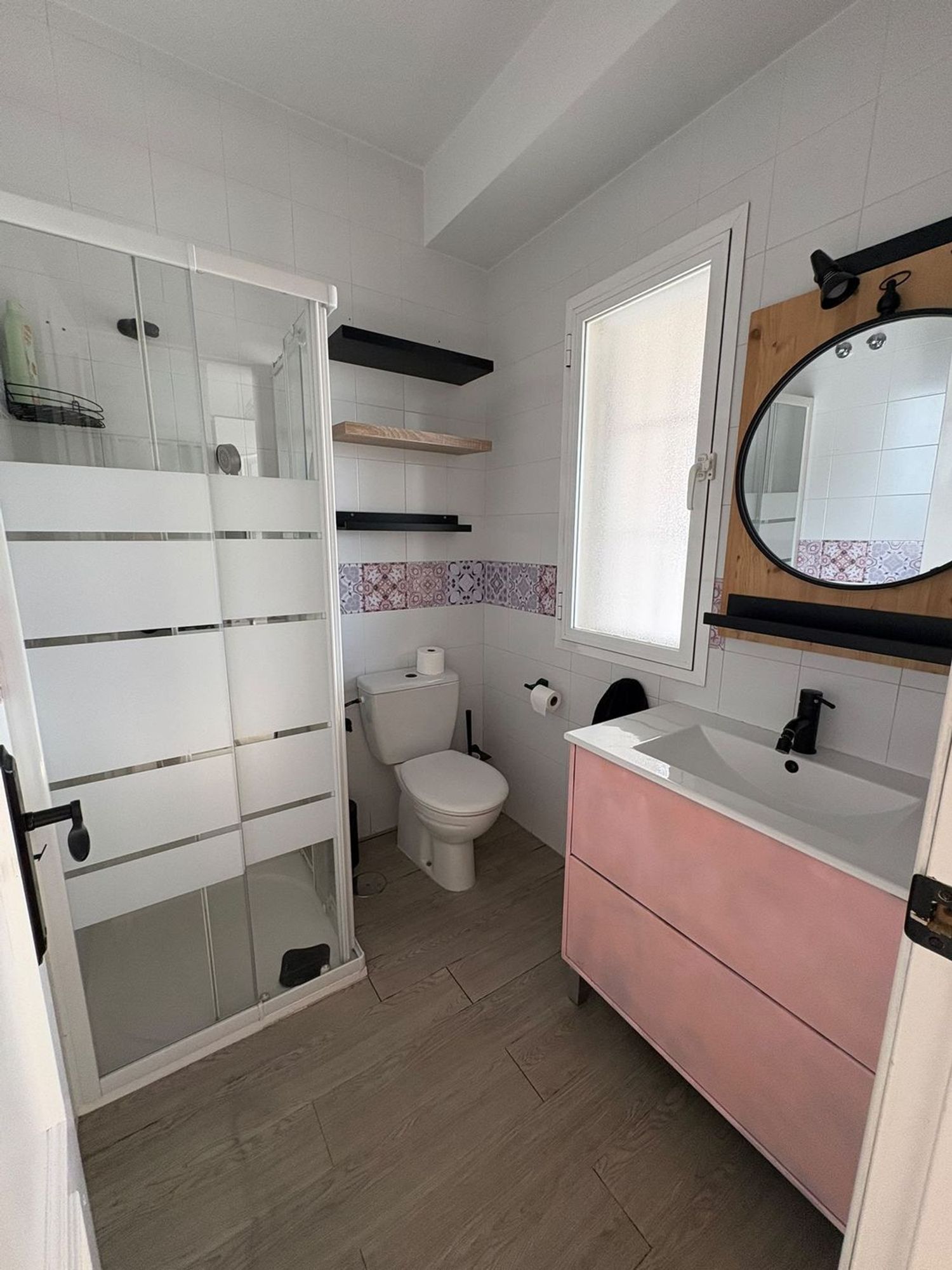 Chalet adosado en Palomares del Río - Foto 5