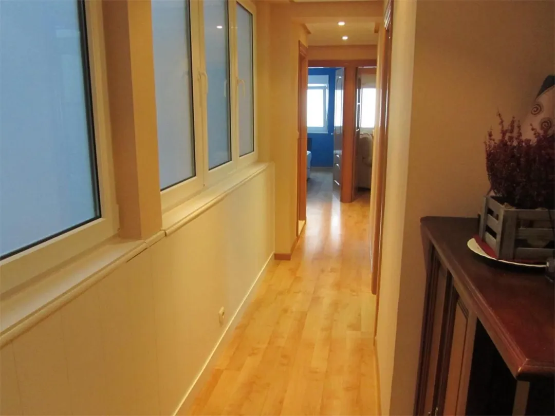 Piso en  Avenida Buenavista 8 - Foto 1