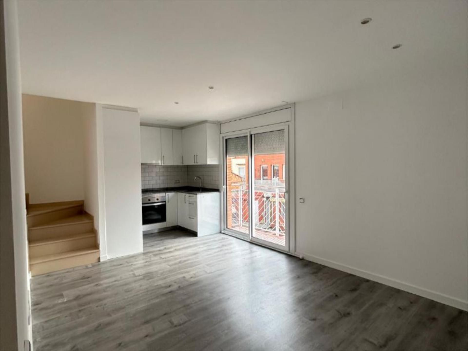 Piso en  Carrer de Francesc Bellapart 10 - Foto 1