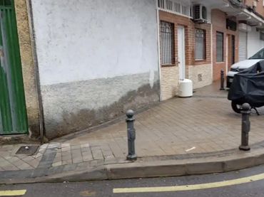 Planta baja en  Calle Ávila 29 - Foto 5