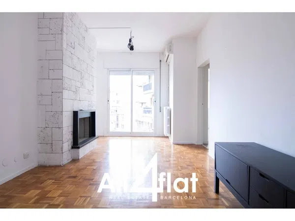 Piso en Avenida de Mistral, Sant Antoni - Foto 1