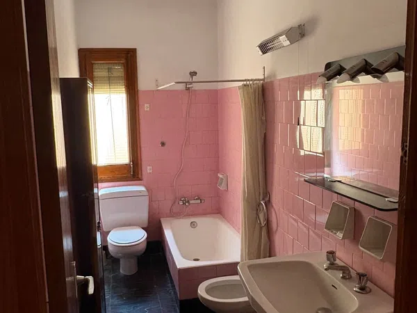Casa o chalet independiente en Avenida de Vallfogona, 13 - Foto 5