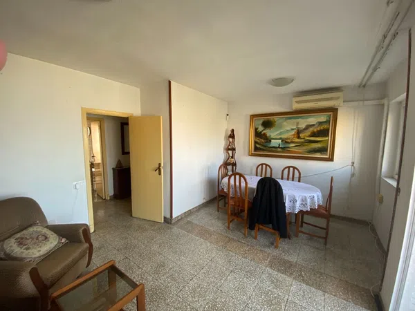 Piso en calle de ĽOpal, 9