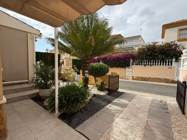 Chalet adosado en Calle Estragón, 5, Villamartín - Foto 11