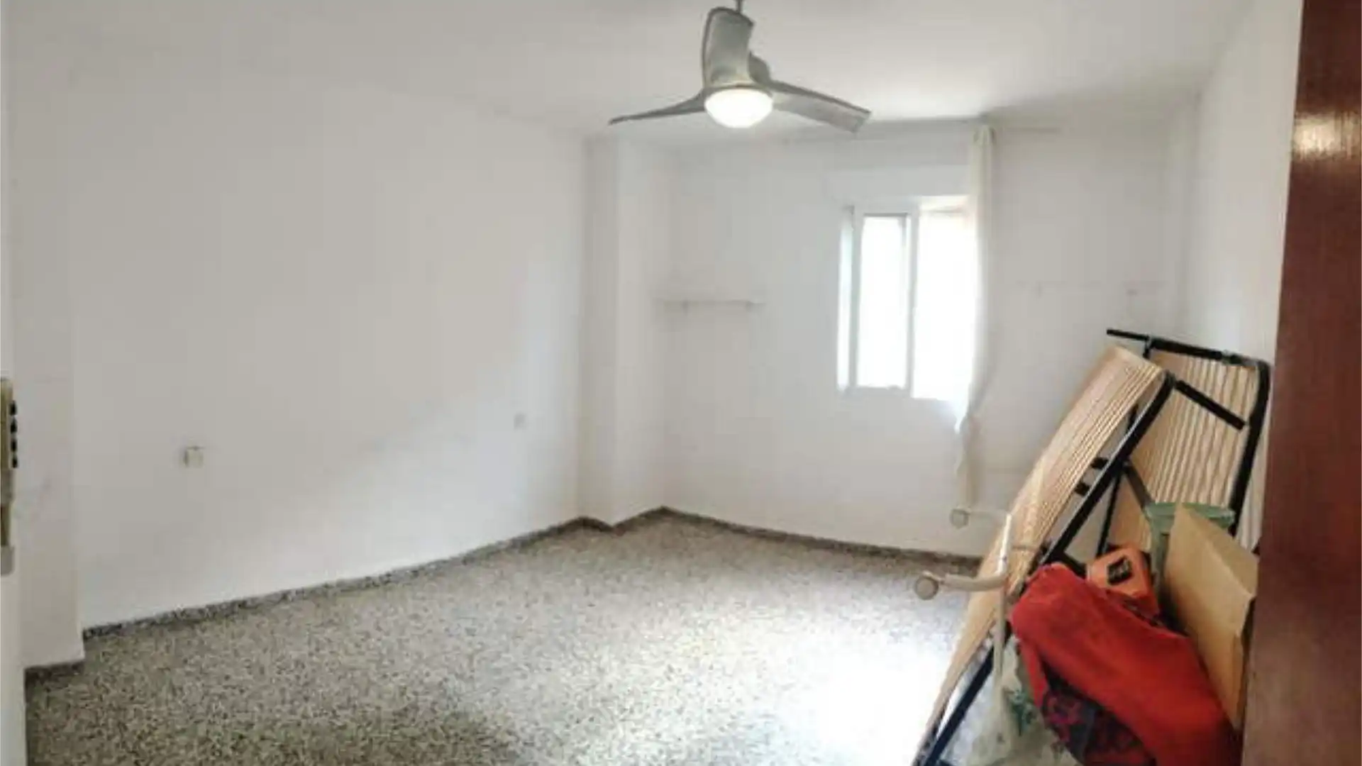 Piso en Martinez de la Rosa - Foto 6