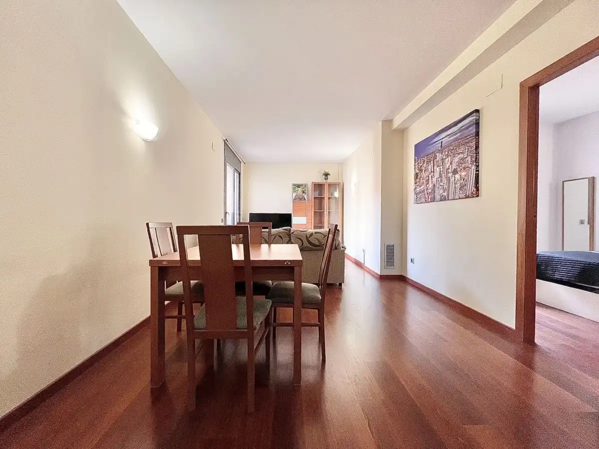Piso en Terrassa - Foto 2