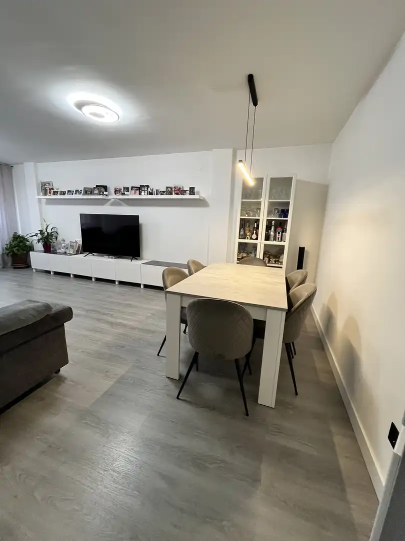 Piso en  Carrer de Juan Ramón Jiménez 47 - Foto 4