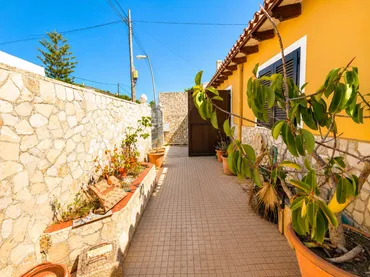 Chalet en  Carrer Comte Villardonpardo 12 - Foto 1