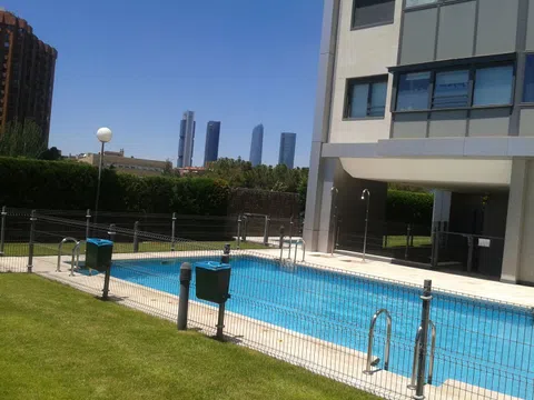 Piso en calle Bausá, 19