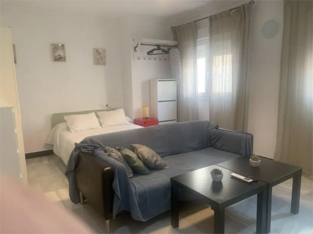 Estudio en Capuchinos - Foto 4