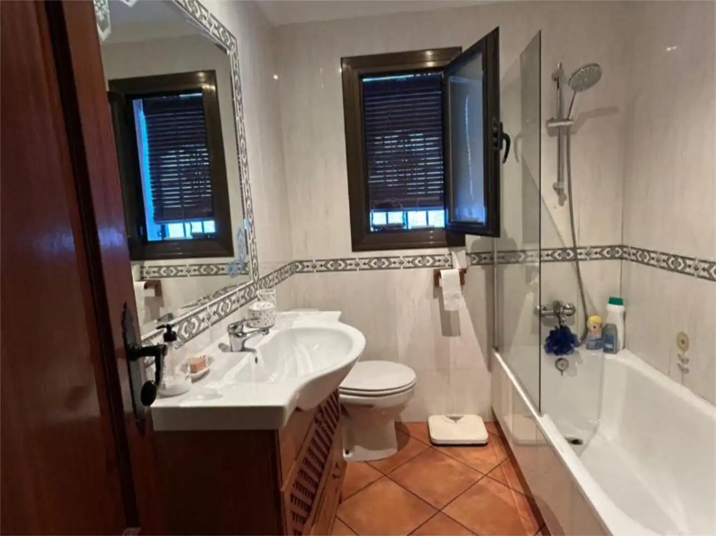 Piso en  Plaza Escritor Peña Aguayo 5 - Foto 5