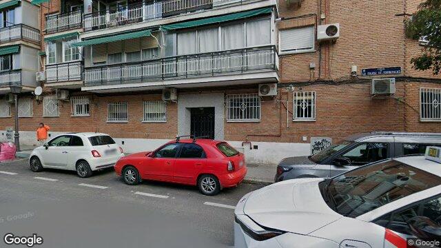 Vista de la calle de Piso en Calle Sierra de Tornavacas, 13