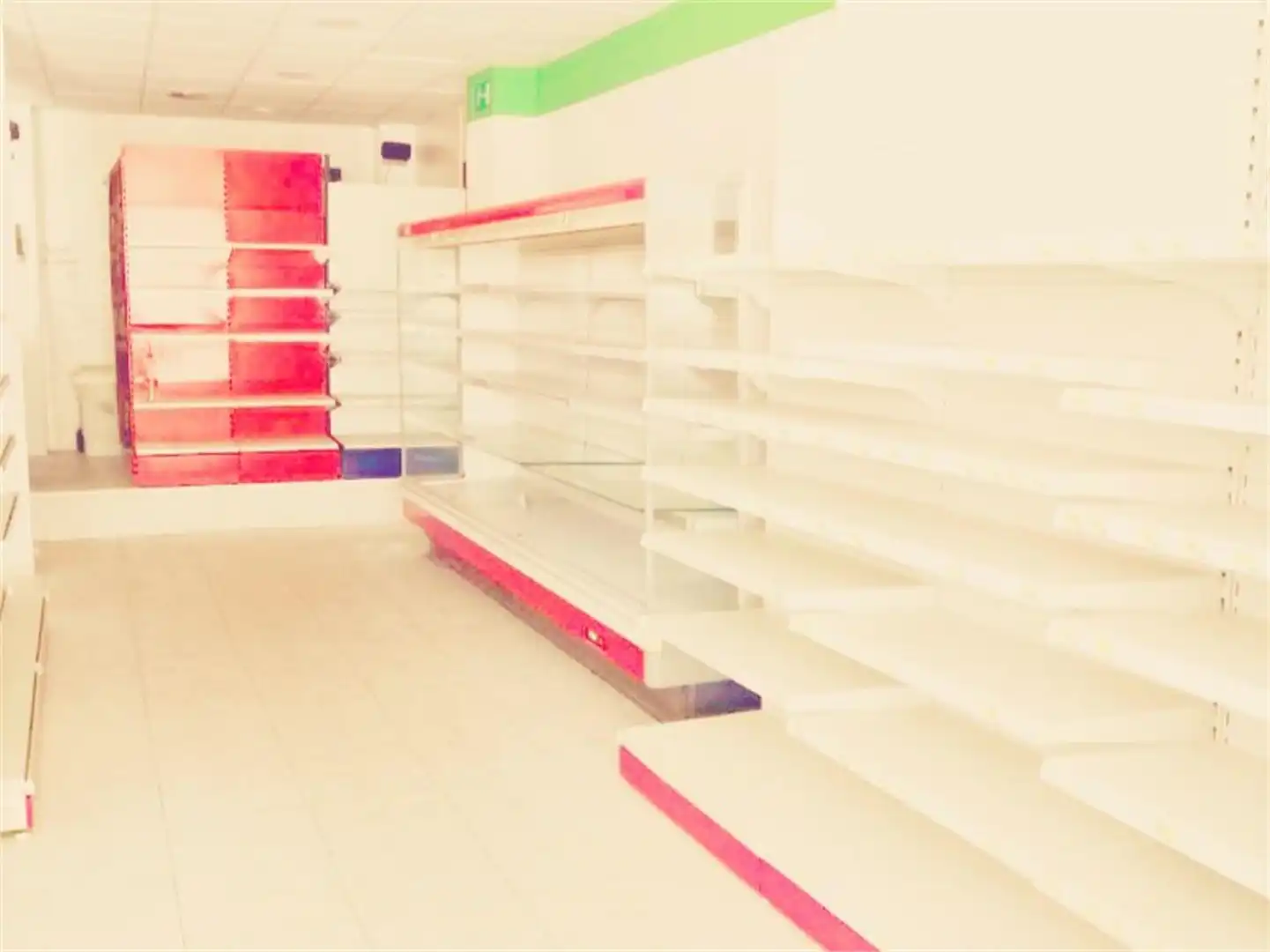 Local comercial en  Calle San Ildefonso - Foto 3