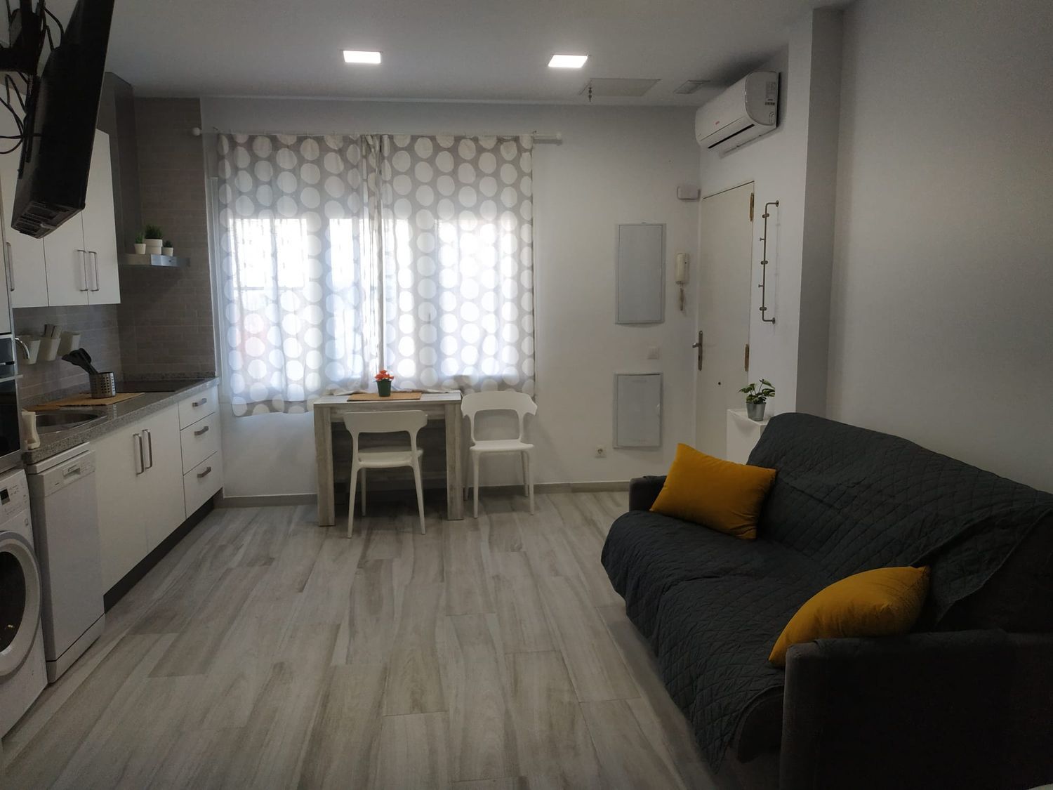 Estudio en Avenida Juan Sebastián Elcano, Pedregalejo - Morlaco - Foto 16
