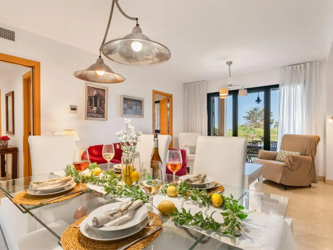 Casa adosada en  Calle Teodosio 12 - Foto 15