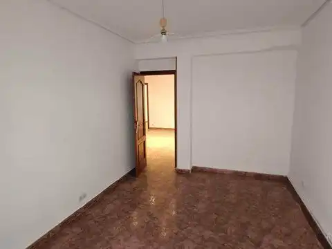 Piso en  Calle Joaquín María Jalón 12 - Foto 12